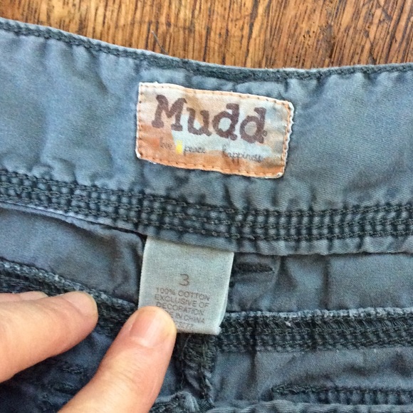Mudd 100% cotton shorts - Picture 2 of 4